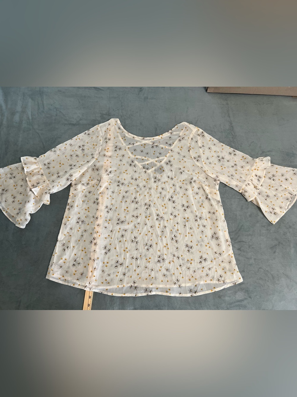 Torrid Light Ivory Floral Ruffle Sleeve Blouse - Women's Top